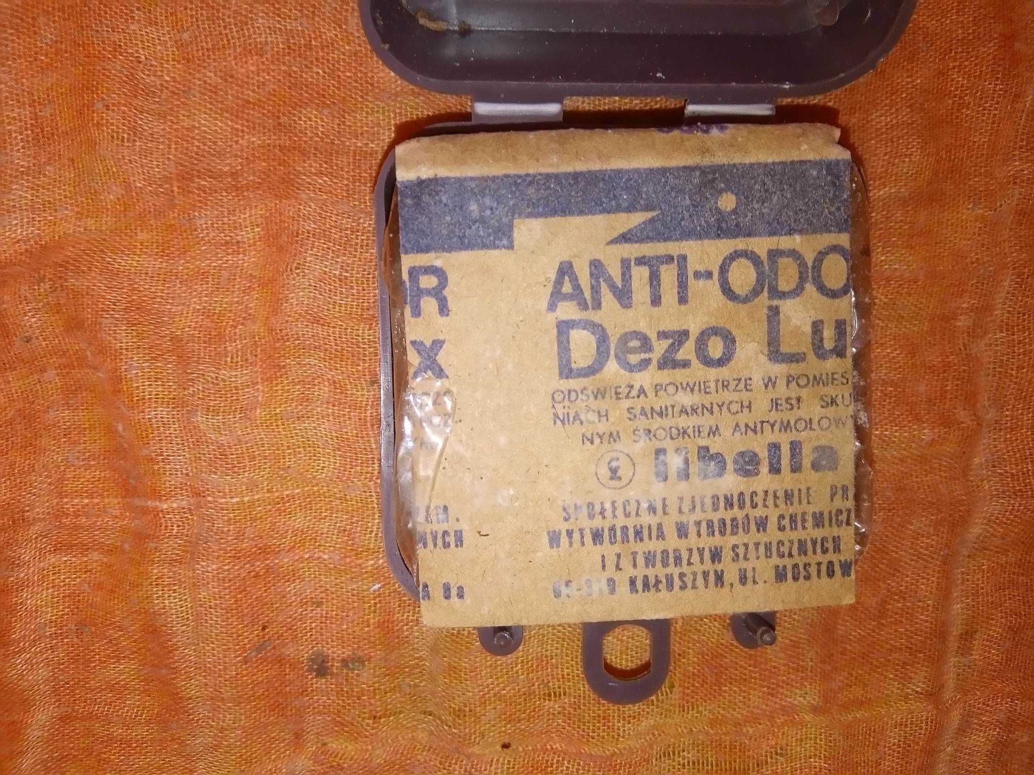 Środek na mole Anti-Odor Dezo Lux nieużywany nieotwierany PRL 3 sztuki