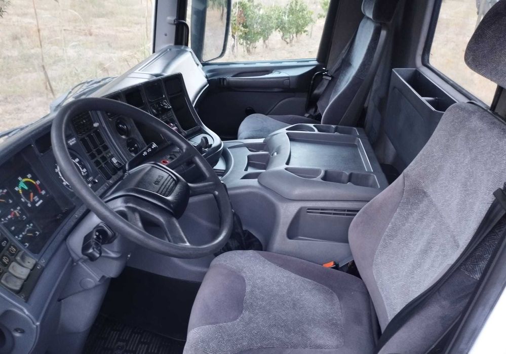 Camião Scania Grua 6 lanços grande capacidade 16,20m 8330 ton