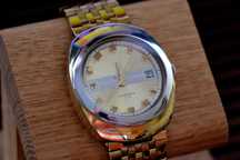 Sliczny zegarek meski, vintage - TISSOT T-12