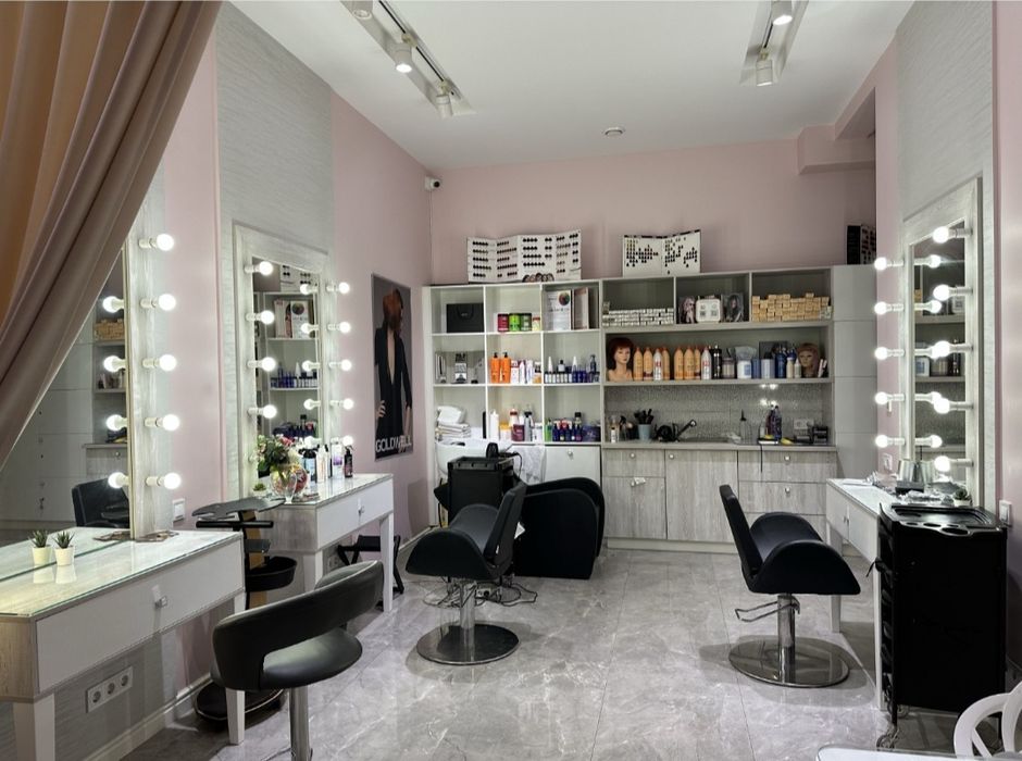 Салон‼️кабінет робоче місце