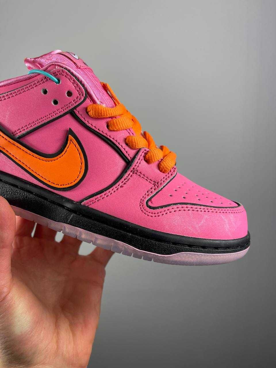 Чудові кросівки Nike SB Dunk Low The Powerpuff Girls Blossom