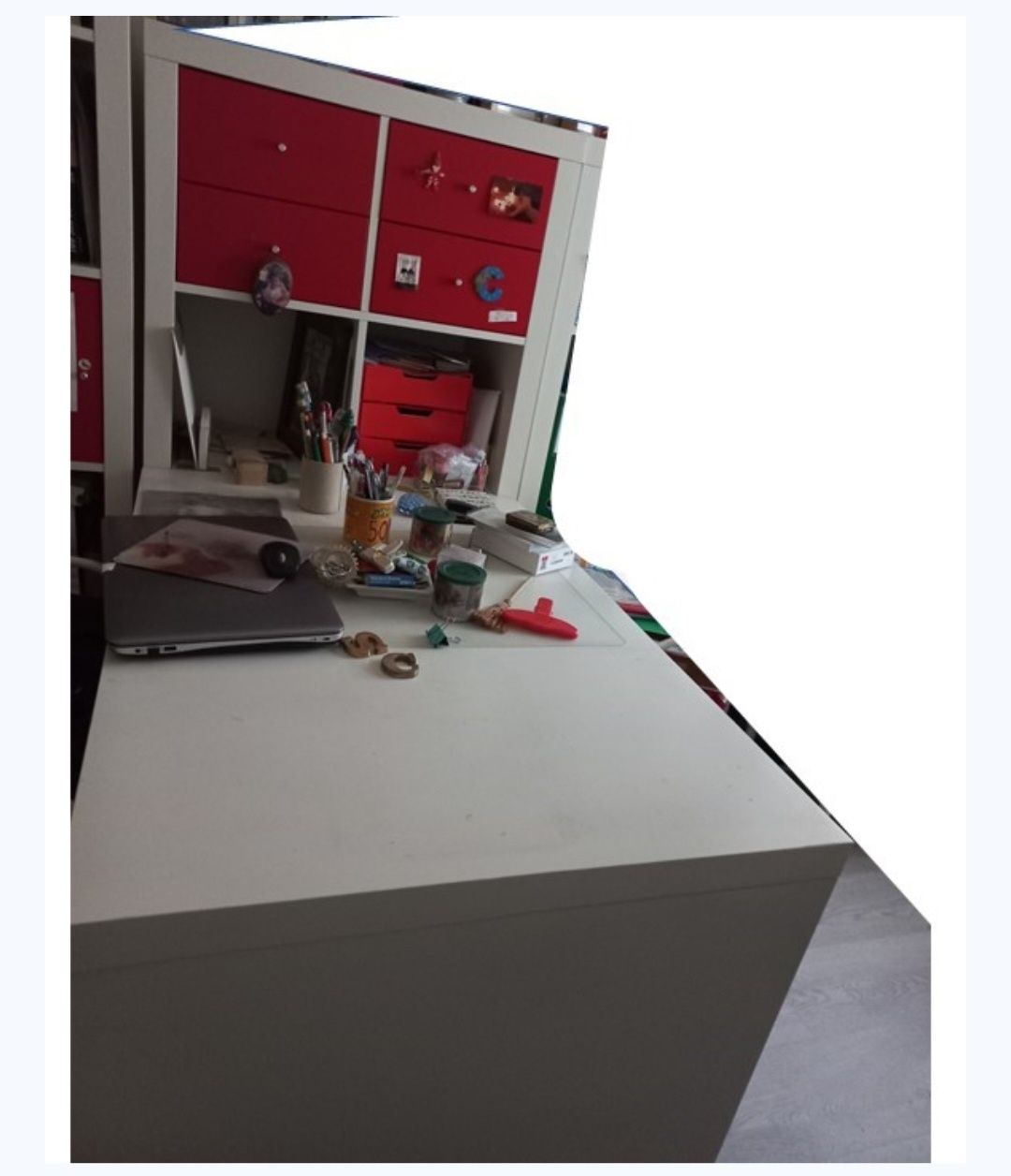 Secretária Ikea com armário