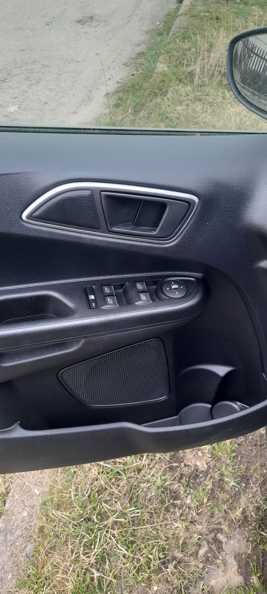 Ford b-max 1.0 bdb stan