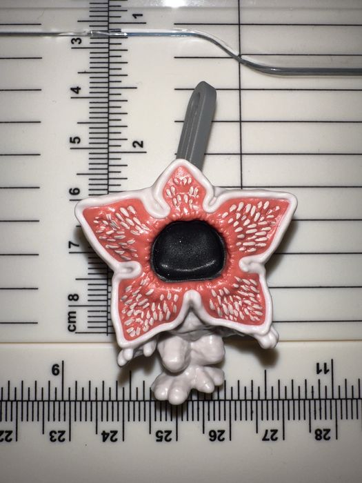 Figurka Kinder Joy Funko Pop Stranger Things Demogorgon
