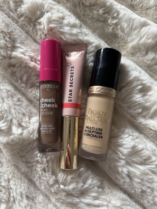 Korektor too faced born this way swan aa wings claresa