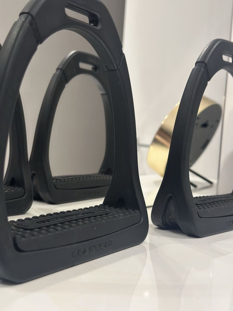 Strzemiona Premium LIGHT black 10cm COMPOSITI