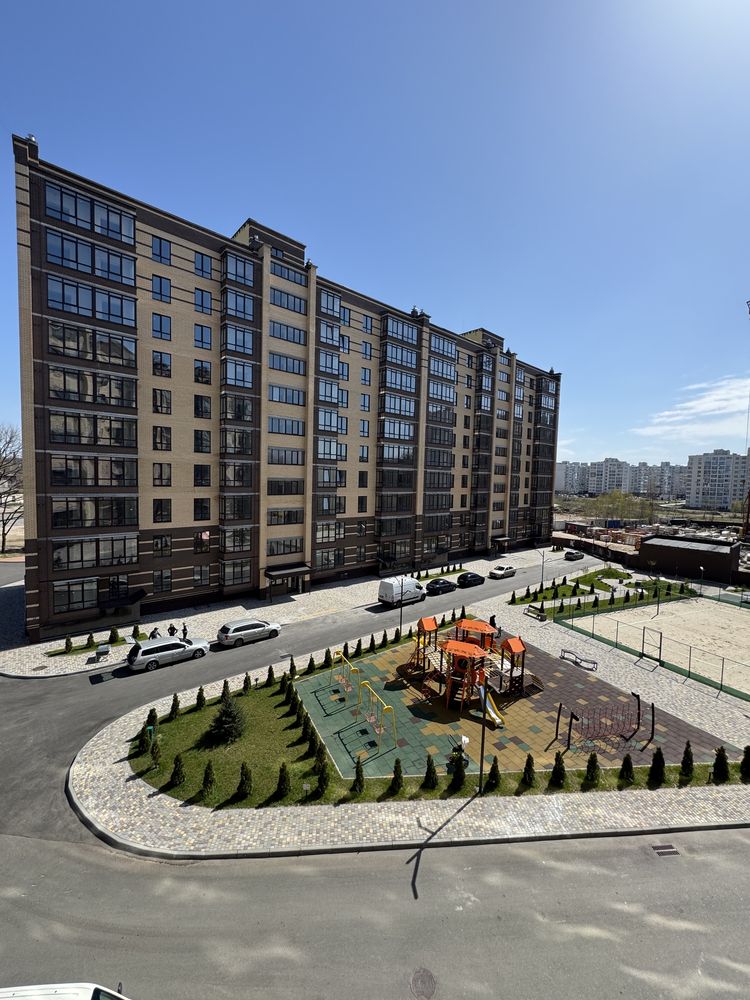 Продаж дизайнерської квартири  по вулиці Любечська 114 ( Масани)