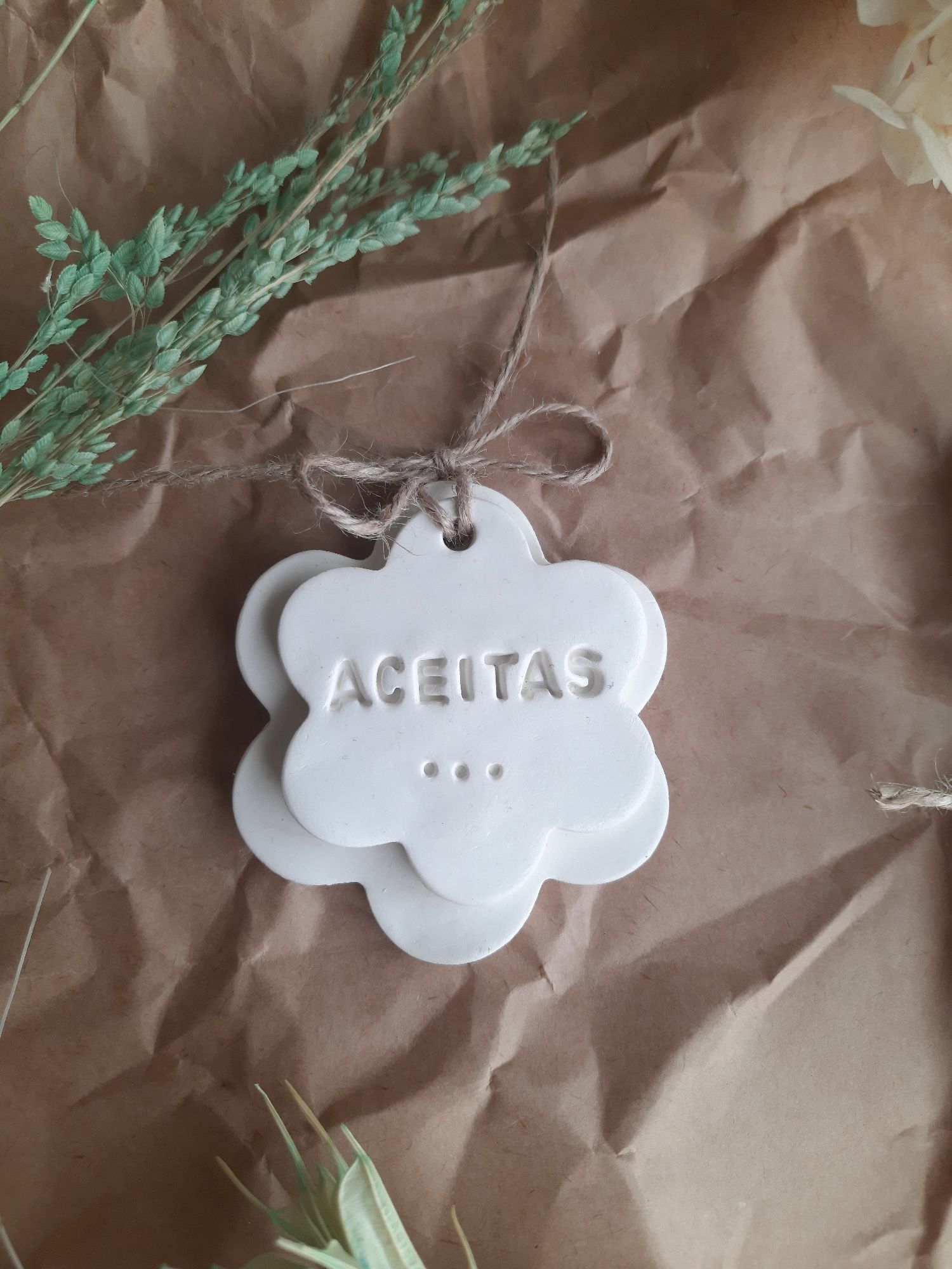 Peça em argila - pedido especial para madrinha e padrinho