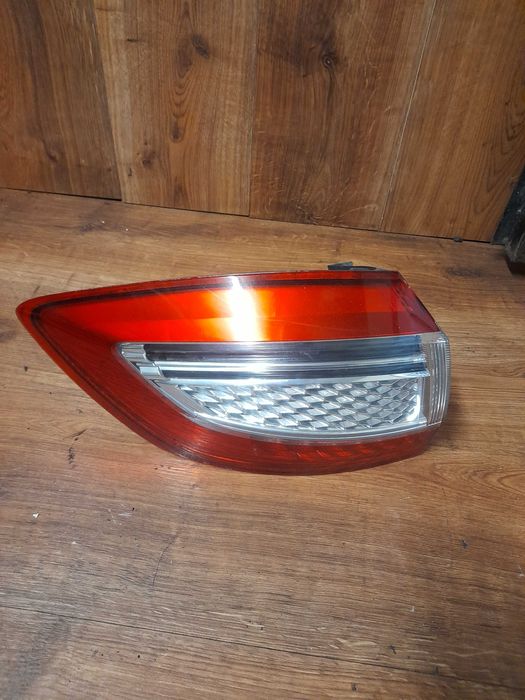 Lampa tylna lewa Led Ford Mondeo MK4 Kombi EU