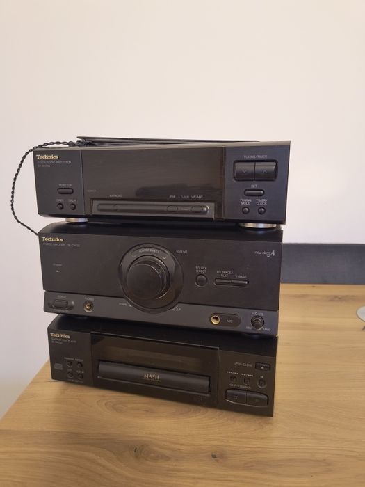 Wieża Technics CD + tuner + wzmacniacz