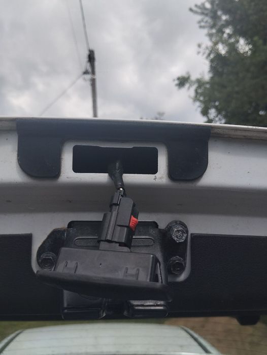 Кнопка открытия багажника Hyundai Elantra I30 2012- KIA Ceed 2 2011