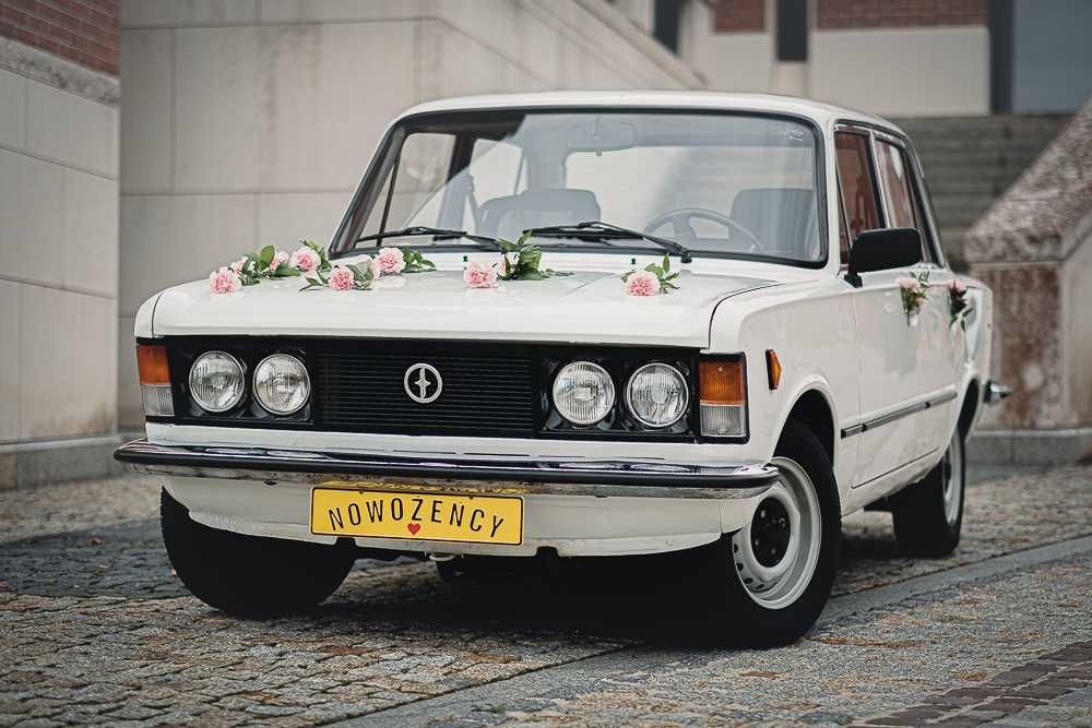 Zabytkowy samochód do ślubu FIAT 125p auto ślub wesele retro klasyk