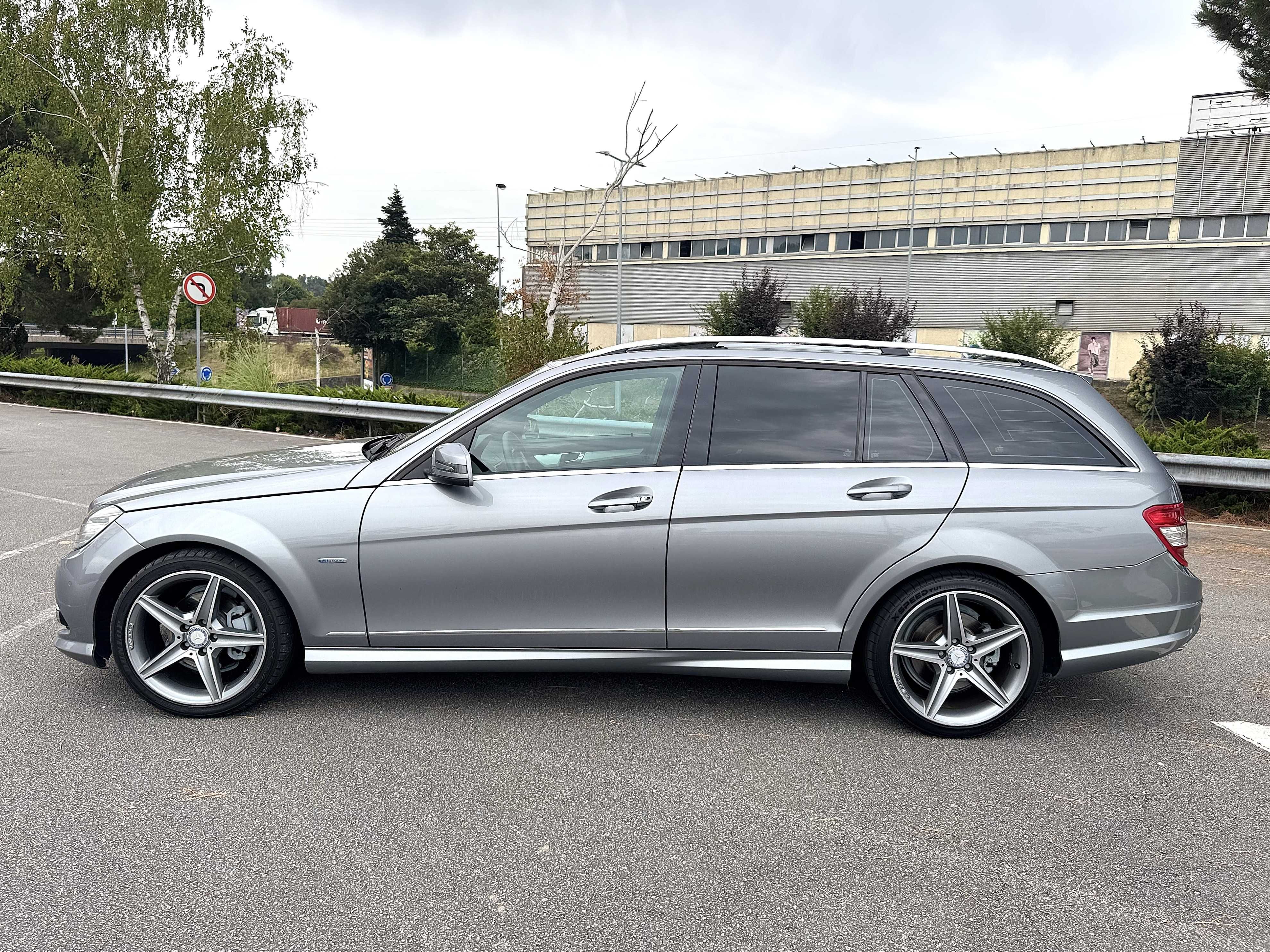 Mercedes-Benz C 250 Cdi AMG 204cv Full Extras