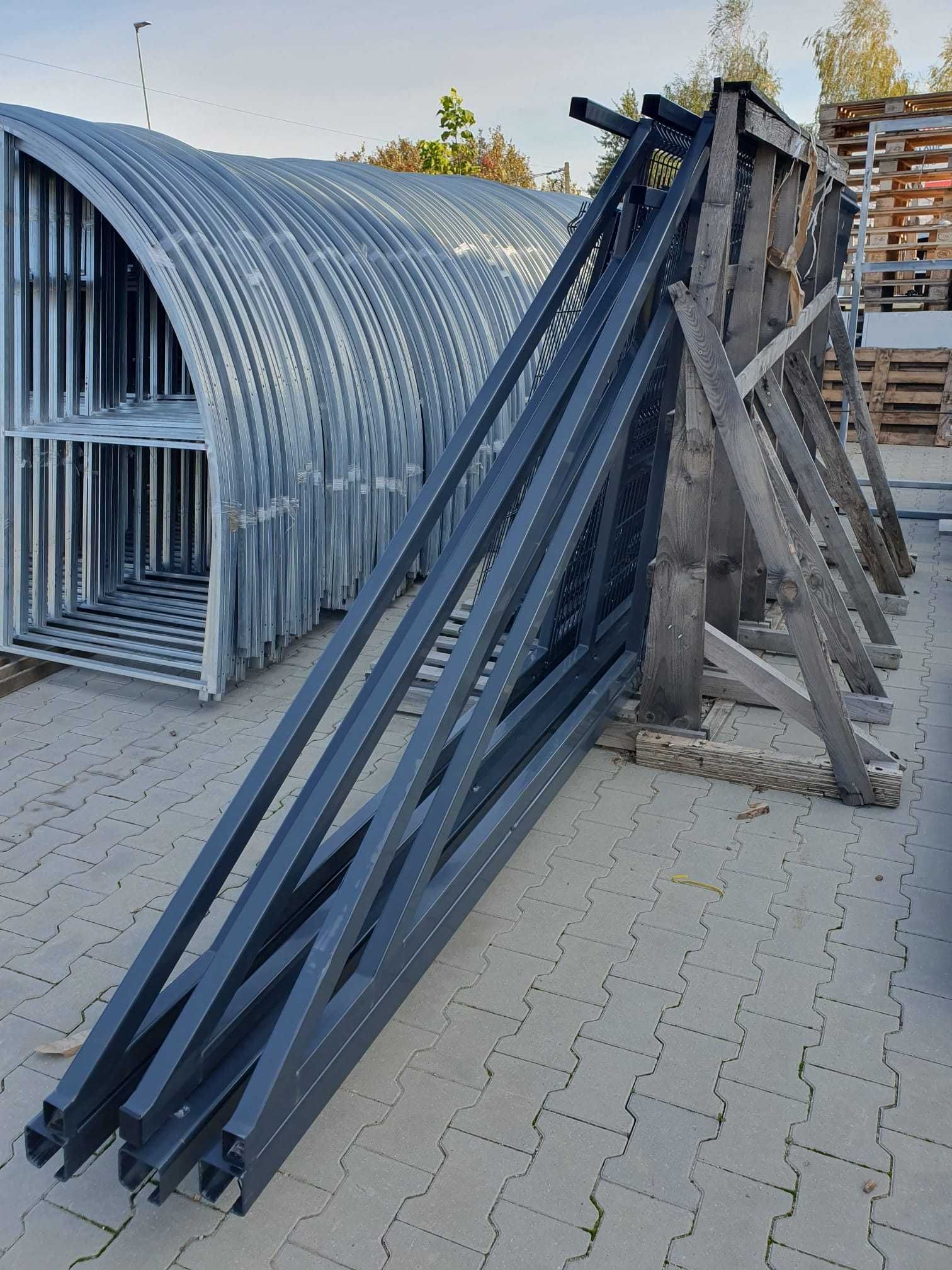 Brama przesuwna panelowa 4m RAL7016 - komplet od ręki