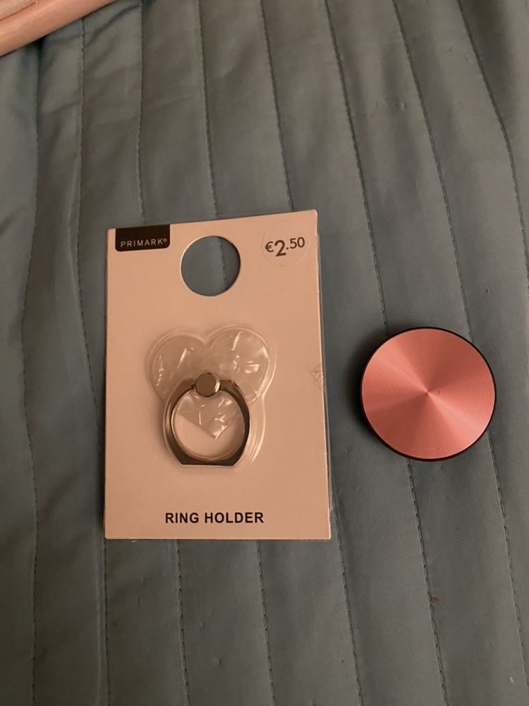 Vendo 2 RingHolders nunca usados