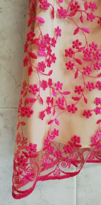 Blusa , rosa e creme, 40, ANA SOUSA

Cor : rosa e creme
Tamanho: 40