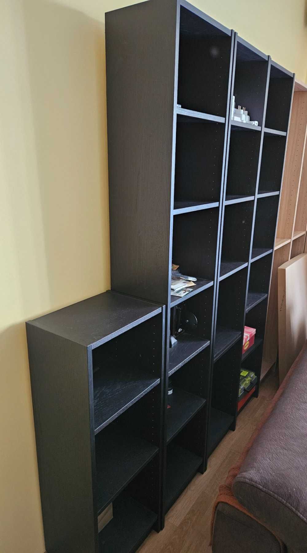 Zestaw siedmiu regałów Billy (Ikea, czarny-brąz)