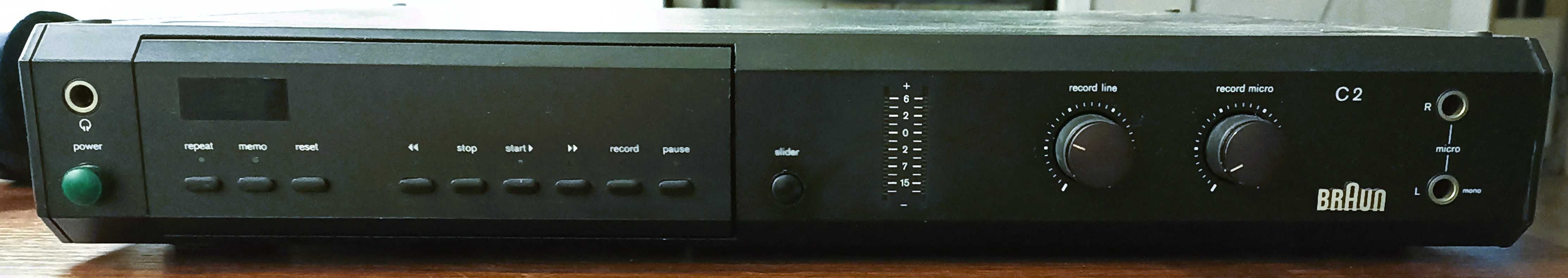 Magnetofon Braun C2