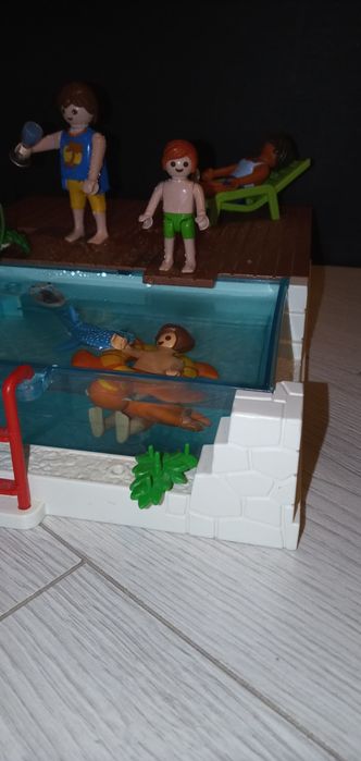 Playmobil klocki Taras z basenem