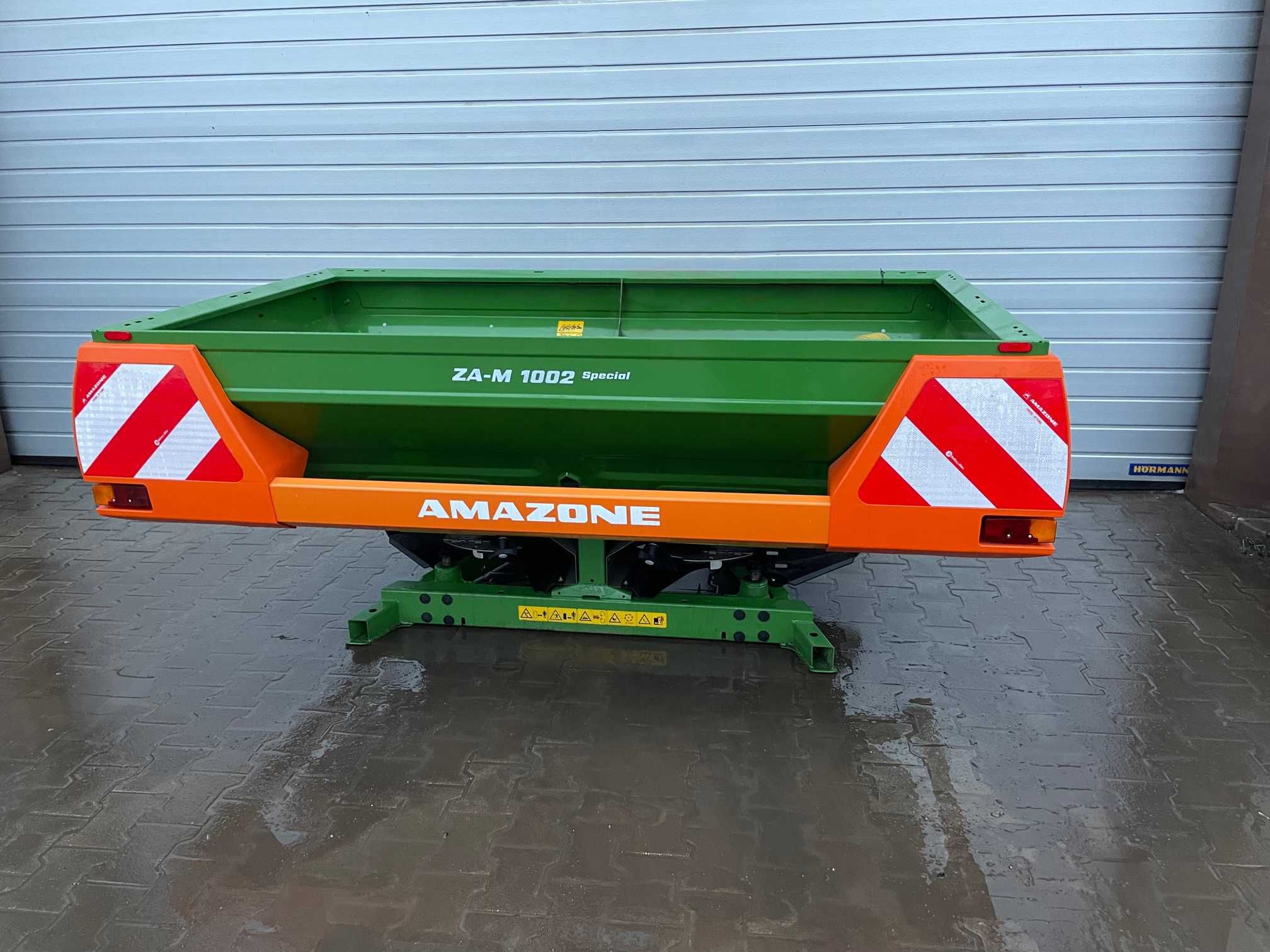 Rozsiewacz AMAZONE ZA-M 1002 NOWY, plandeka, nadstawa ZA-V 1200l