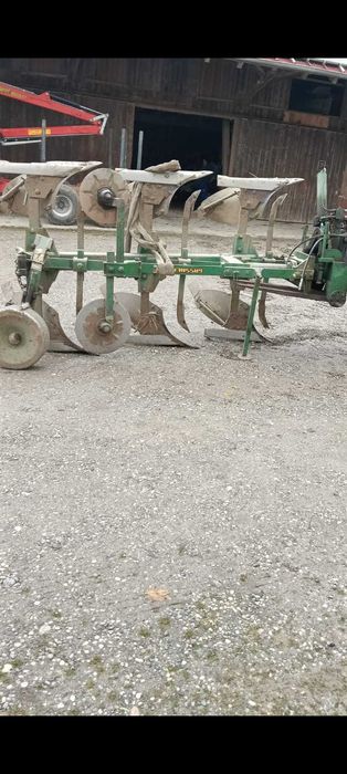 Pług 3 skibowy obrotowy Gassner