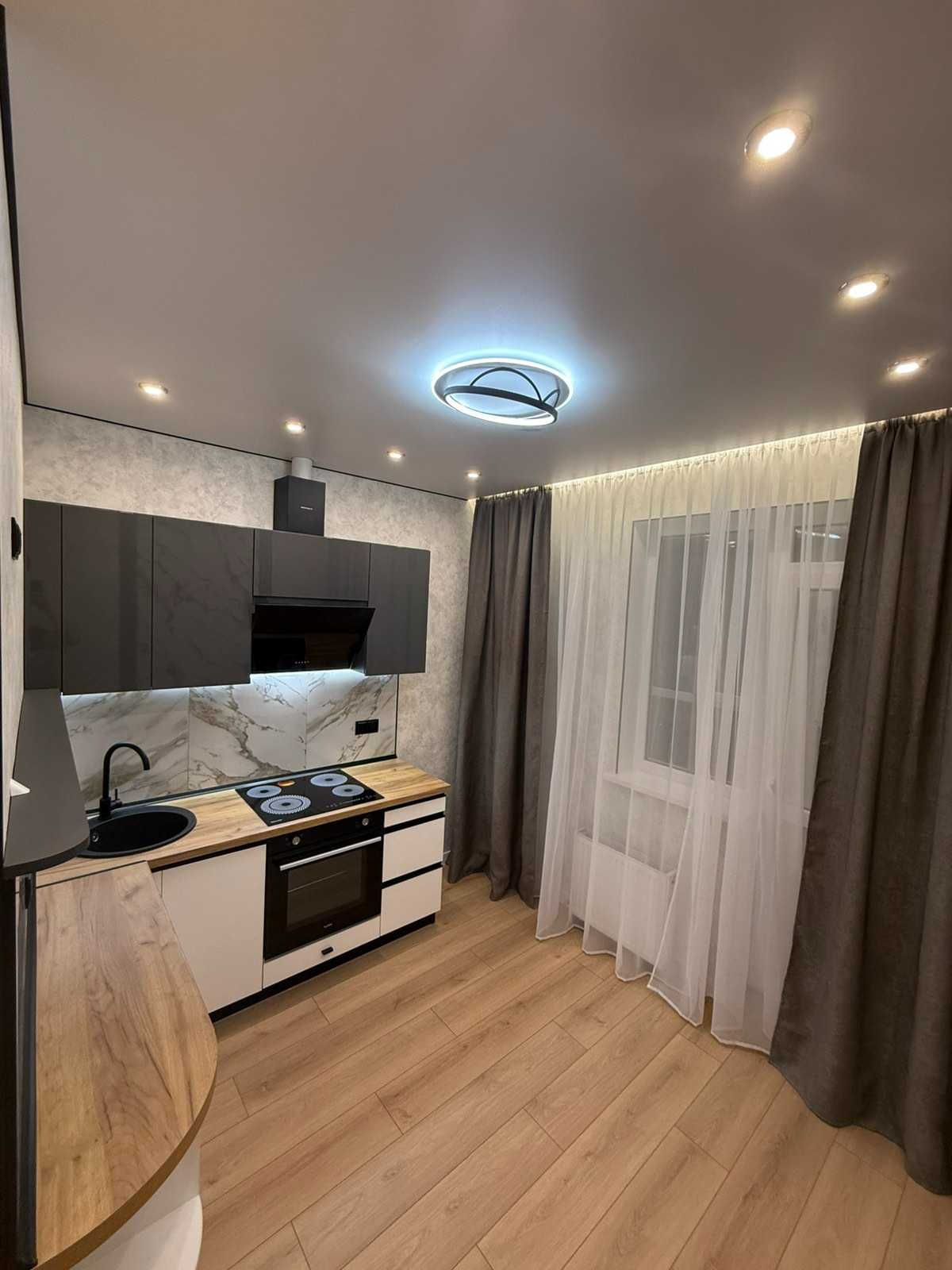 Продам 1 комнатную квартиру ЖК Акварель 2 (Таирова) 3-154-940