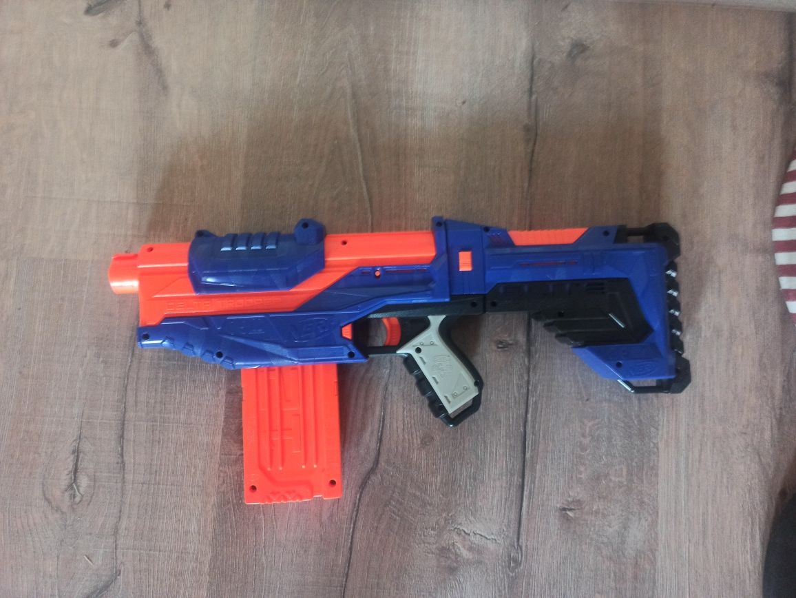NERF бластер арбалет