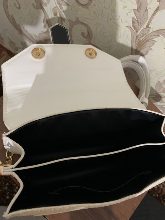 Продаю стильну сумочку