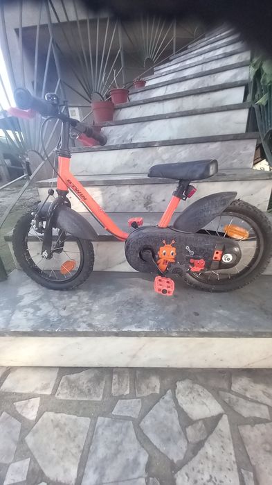 Bicicleta criança semi nova para desocupar