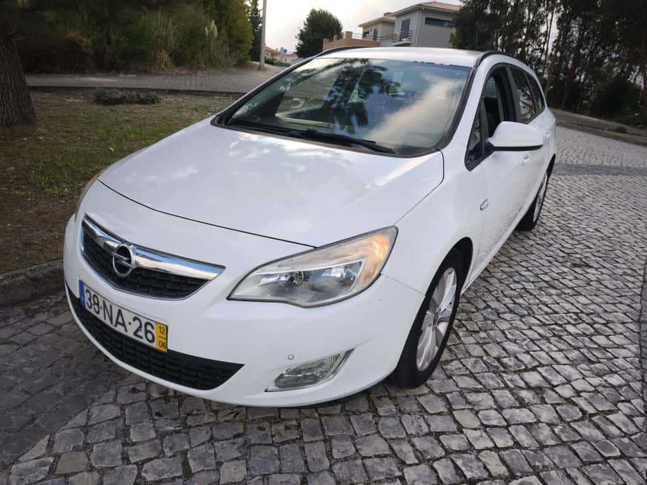 Opel Astra J Sport Tourer  1.7 CDTI