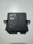 Moduł Sterownik drzwi prawych Mercedes Actros MP 2 MP 3 A0004463519