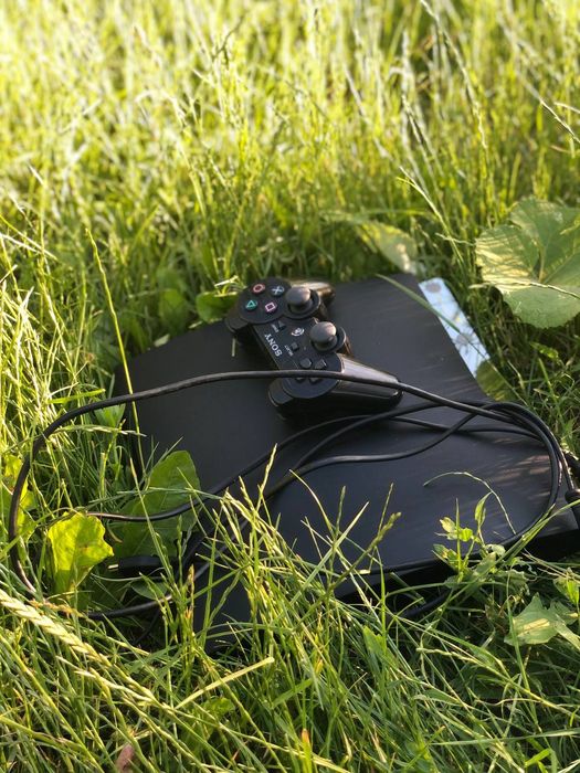 Ps3 slim в новому стані