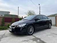 Honda Civic 1.8 автомат