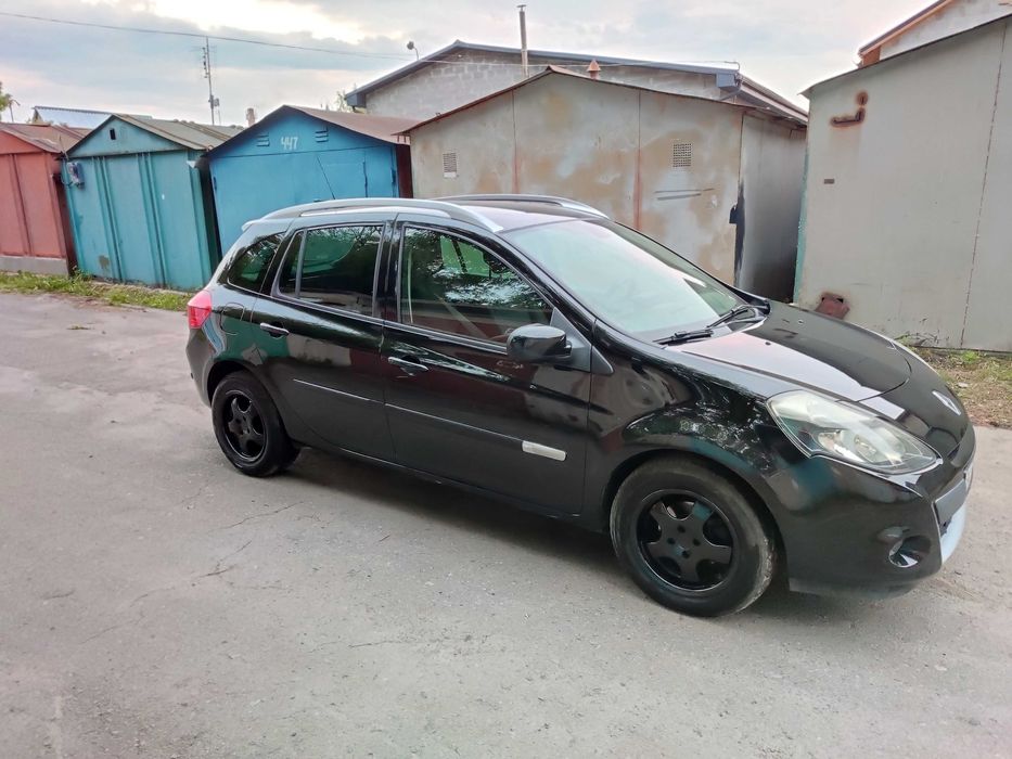 Рено кліо clio 1,5 dci грандтур не фарбована, економна