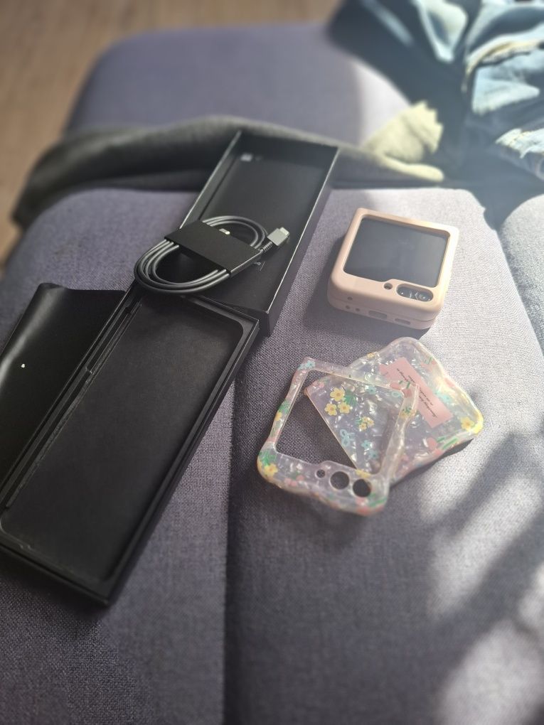 Samsung flip 5  składany idealny
