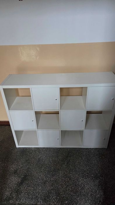 KALLAX
Regał z 4 wkładami, biały, 147x112 cm kolor:
Biały
