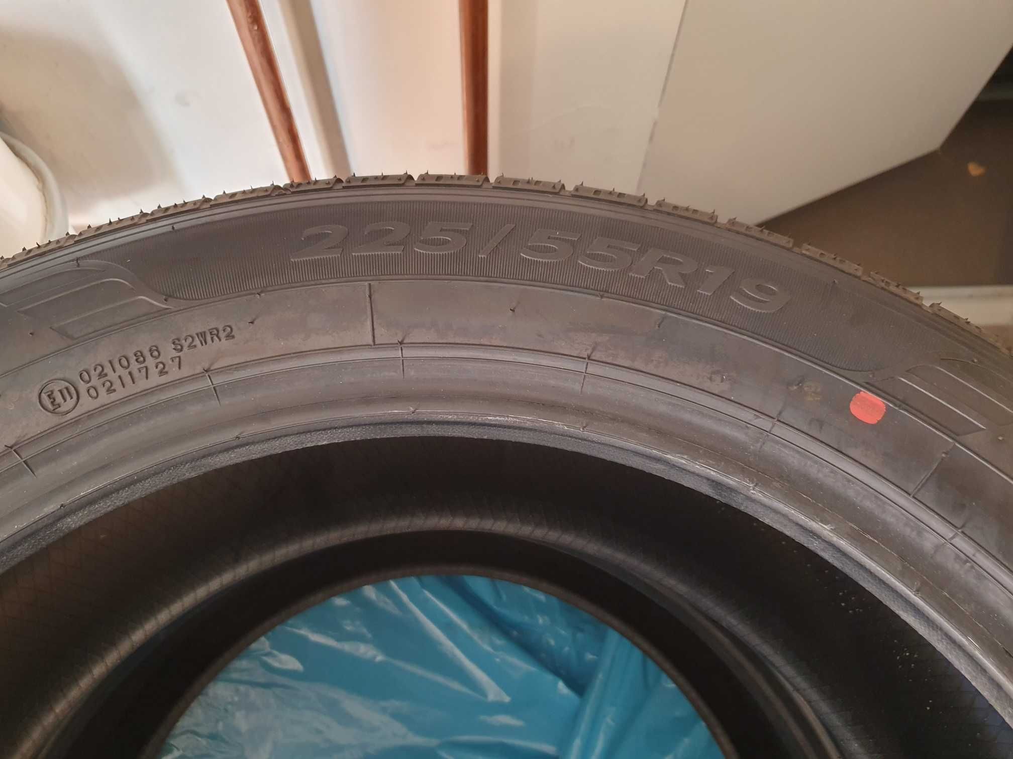 1 zestaw Opony nowe letnie +1 zestaw opony używane Goodyear 225/55 R19