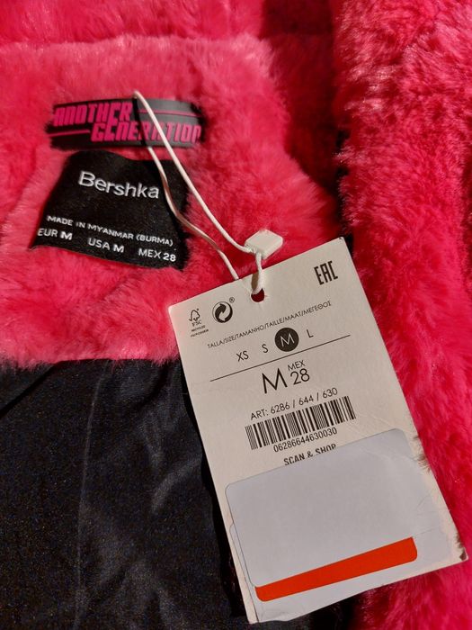 BERSKA eko futerko z kapturem S M 36 38 neon pink cyberpunk goth NOWE