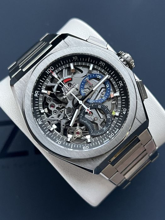 Zenith defy el Primero 21 Titanium Chronograph, omega rolex