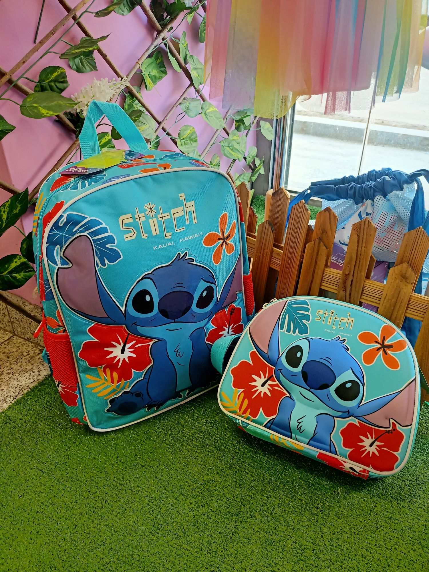 Conjunto Escolar Stitch