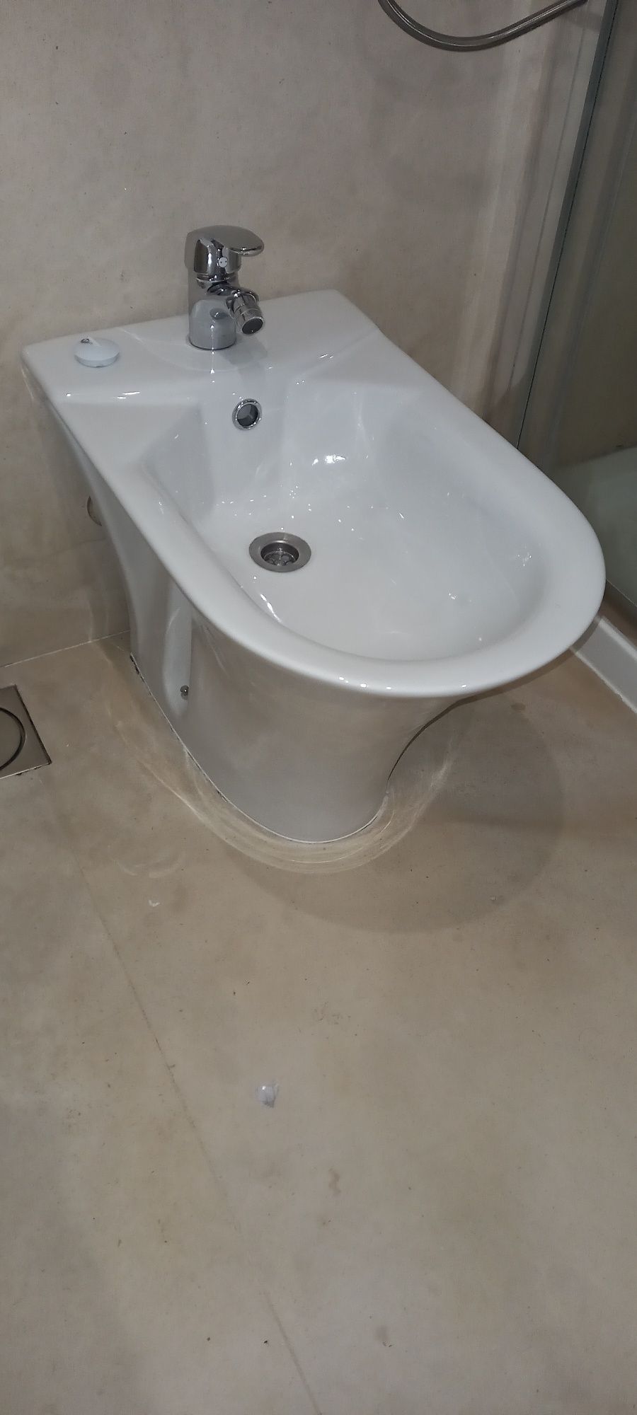 Lavatório e bidé