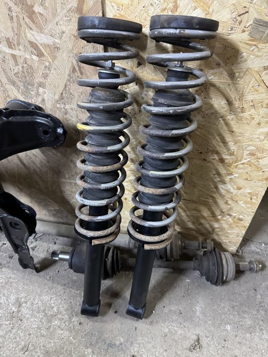 Задні стойки взборі на Ваз 2108.09,099,2113,2114,2115