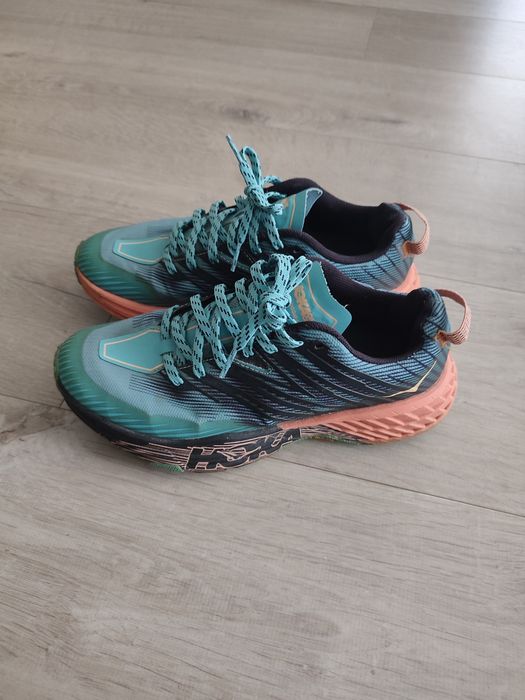 Hoka One Speedgoat 4 Damskie r.39 1/3 długość wkładki 24,5 cm.