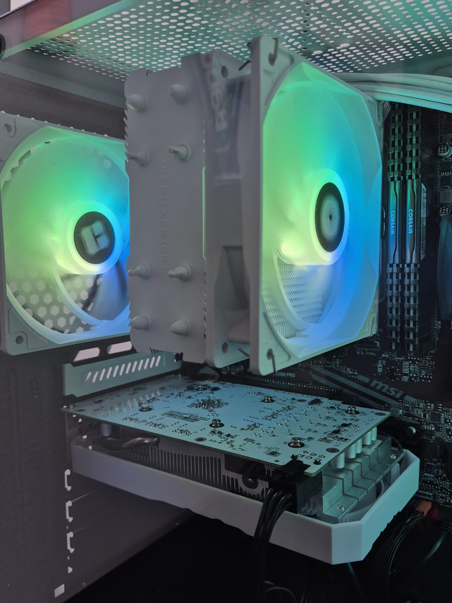 Computador gaming AMD Ryzen 5 4500
