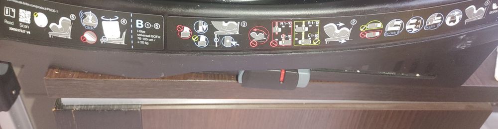 Fotelik samochodowy obrotowy Britax Römer Dualfi M Plus