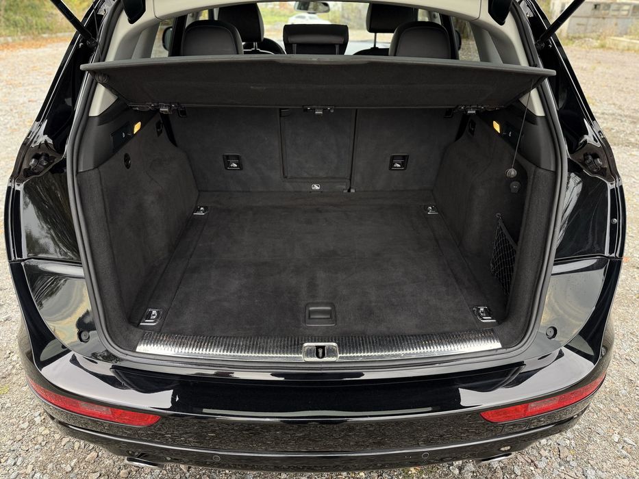 Продаж Audi Q5 2015року