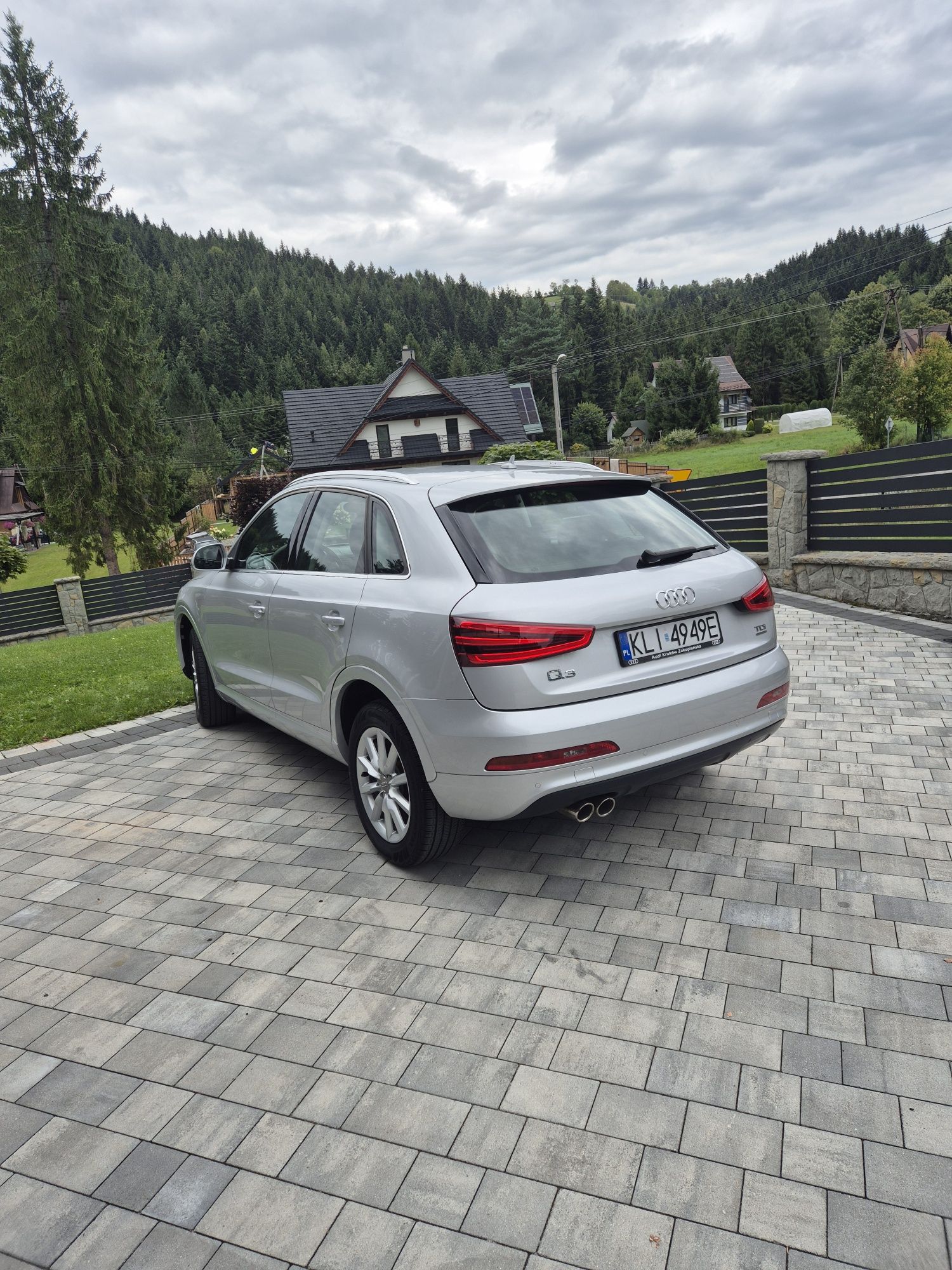 Audi q3 2.0 tdi automat tylko 140tys km