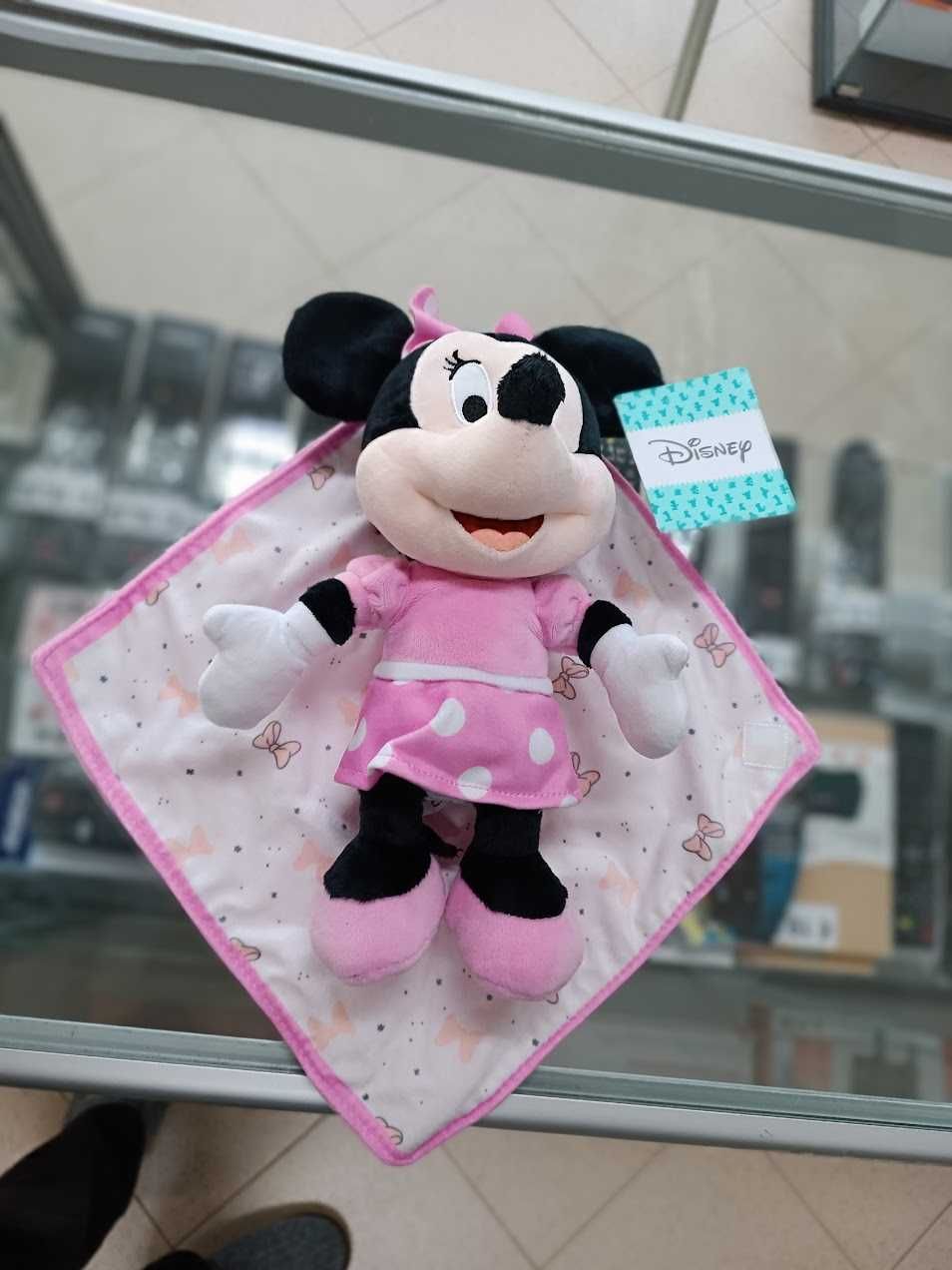 Novidade:Peluche Disney Minnie com manta 27cm