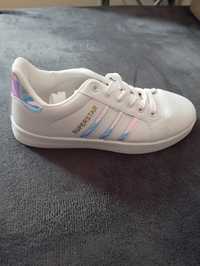 Sprzedam buty adidas