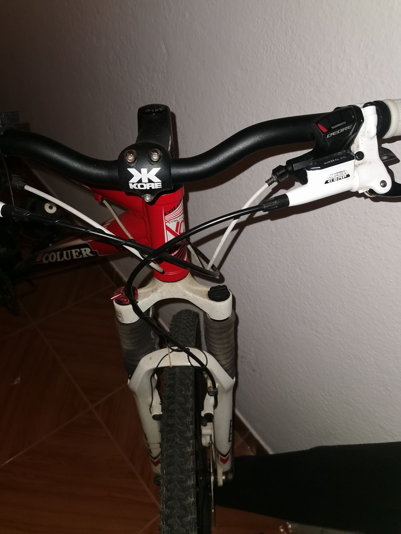 Bicicleta BTT COLUER 8